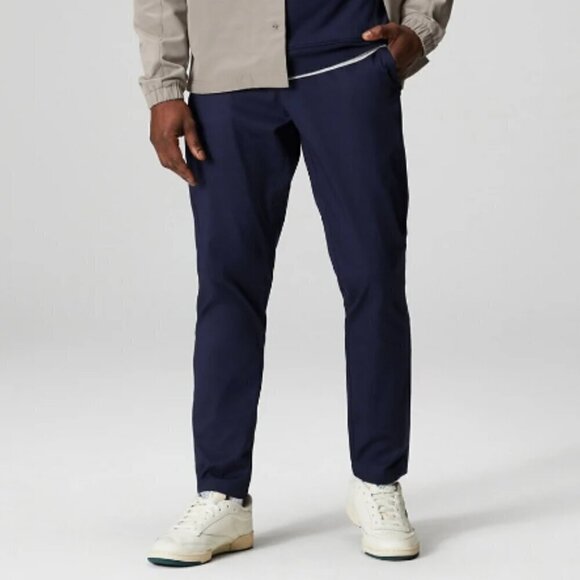 3 pairs Fabletics High Side Chino Classic Fit pants - Picture 4 of 12